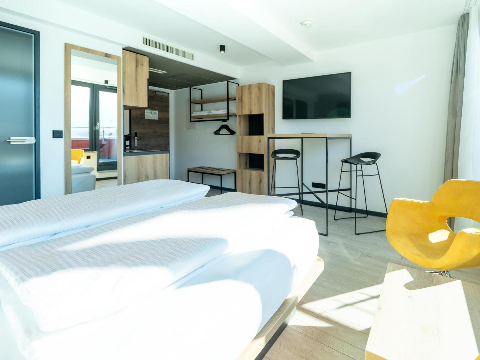 B&B Hotel Albstadt-Hbf Eksteriør billede