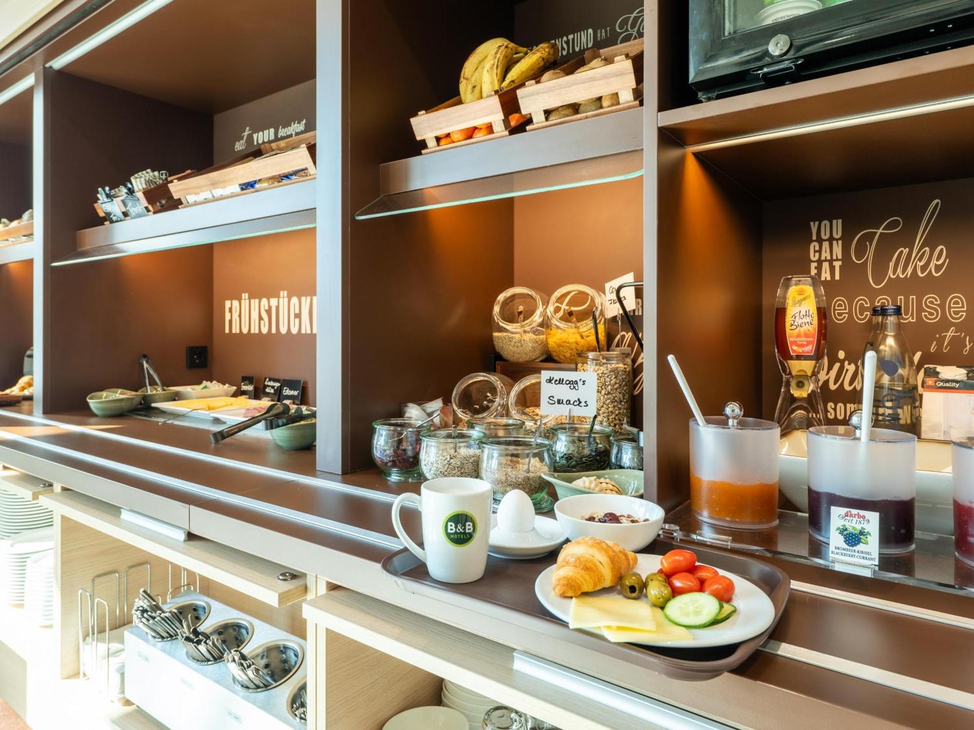 B&B Hotel Albstadt-Hbf Eksteriør billede
