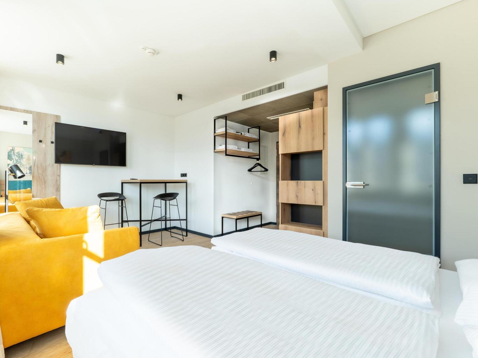 B&B Hotel Albstadt-Hbf Eksteriør billede
