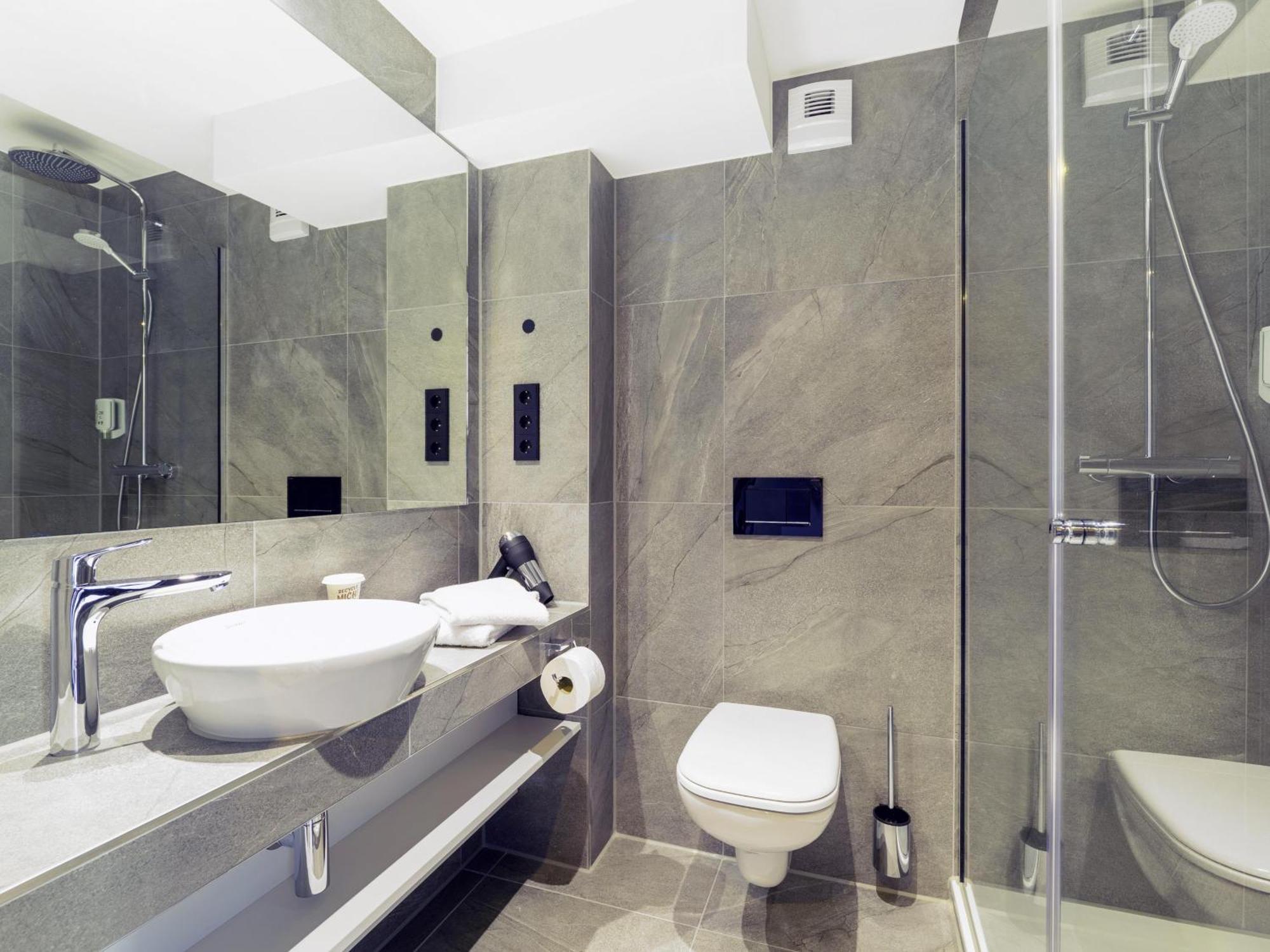 B&B Hotel Albstadt-Hbf Eksteriør billede